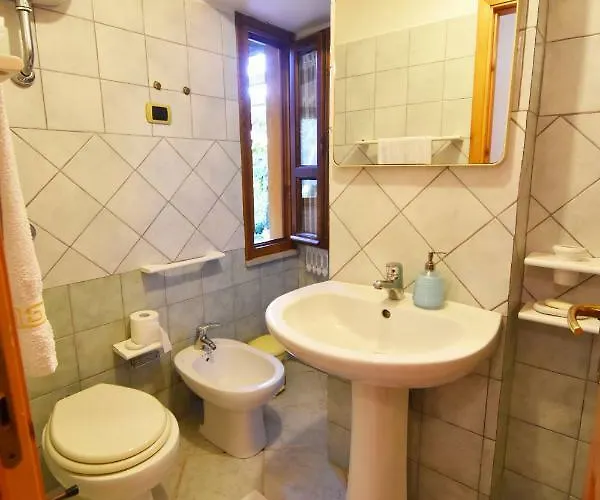 Casa Porto Frailis Gia Porto Frailis Bed & Breakfast 3*