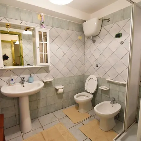 Casa Porto Frailis Gia Porto Frailis 아르바탁스